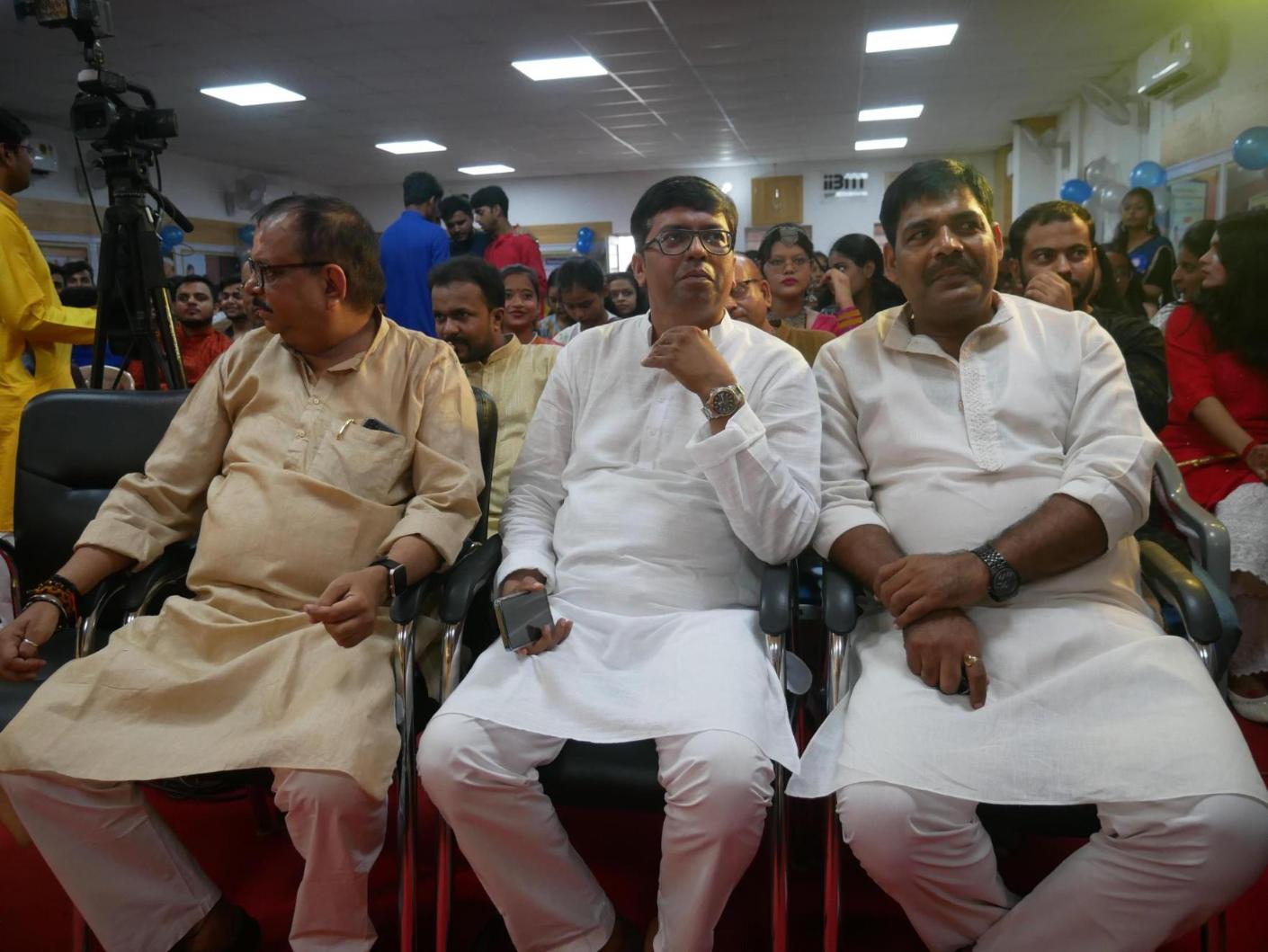 नृत्योत्सव 2.0 - Navratri Dance Competition at IIBM Patna